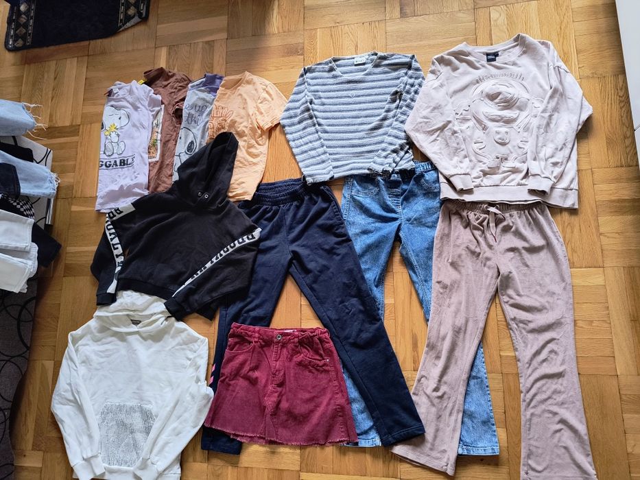 Zestaw ubrań dla dziewczynki rozmiar 140-164 stan bardzo dobry
