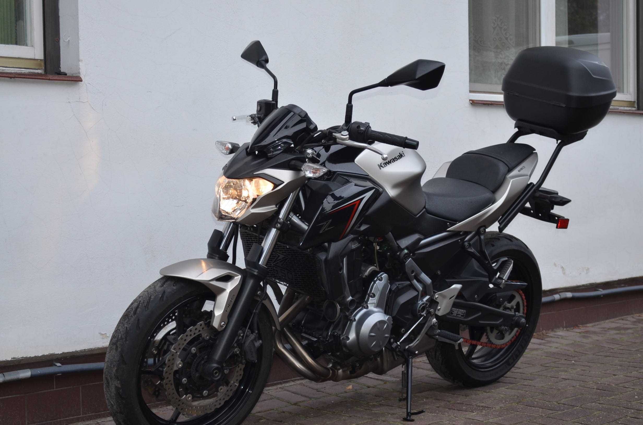 Kawasaki Z 650 abs Kat. A2 kufer