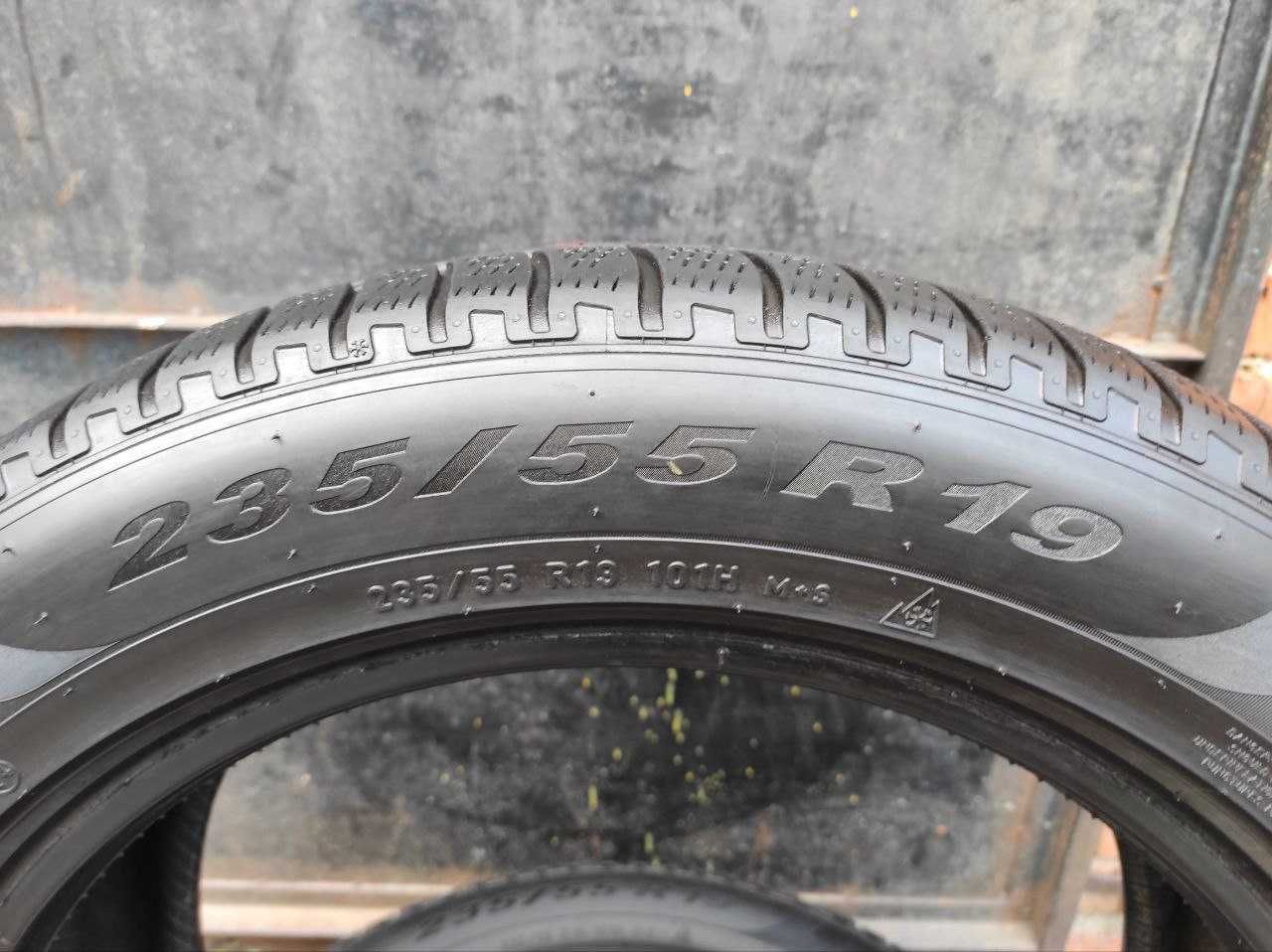 Pirelli Scorpion Winter 235/55r19 made in Great Britain 20год 5мм ЗИМА