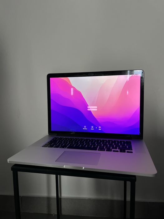 Macbook Pro mid 2015