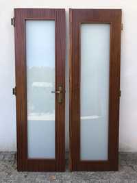 2 portas de madeira com vidro Novo