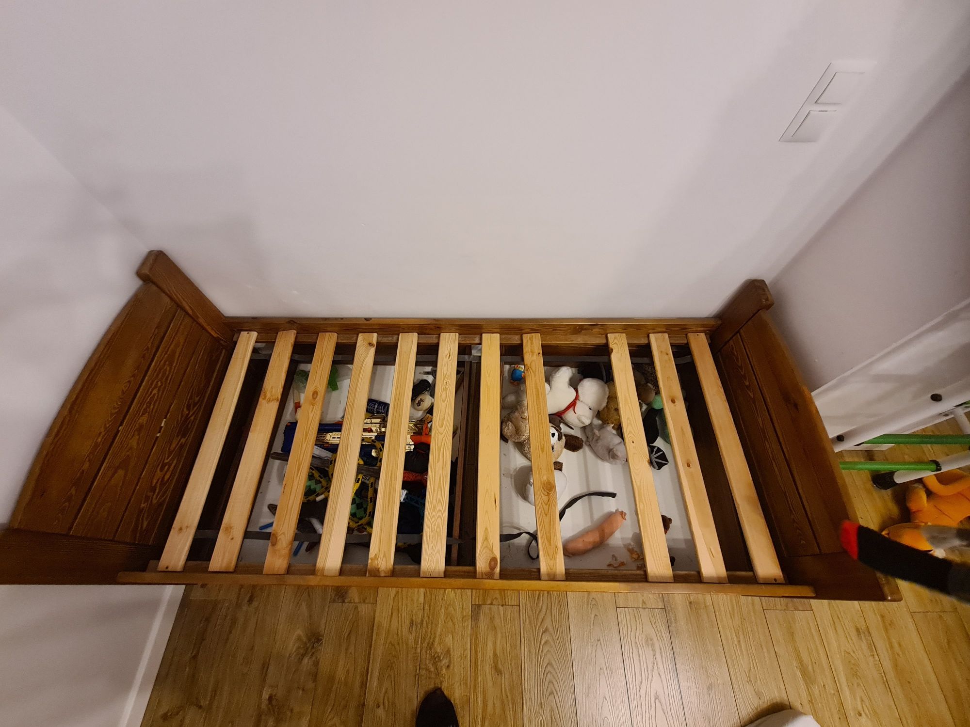 Łóżko młodzieżowe drewniane 160x80 +materac 2 szt.
