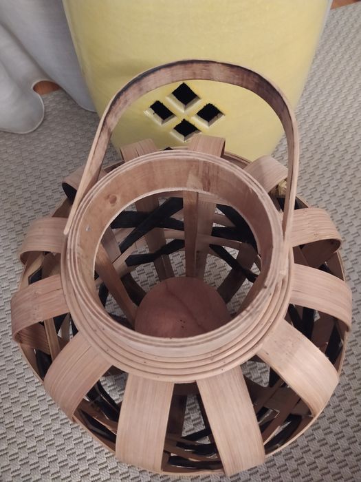 Lanterna grande, loja Area