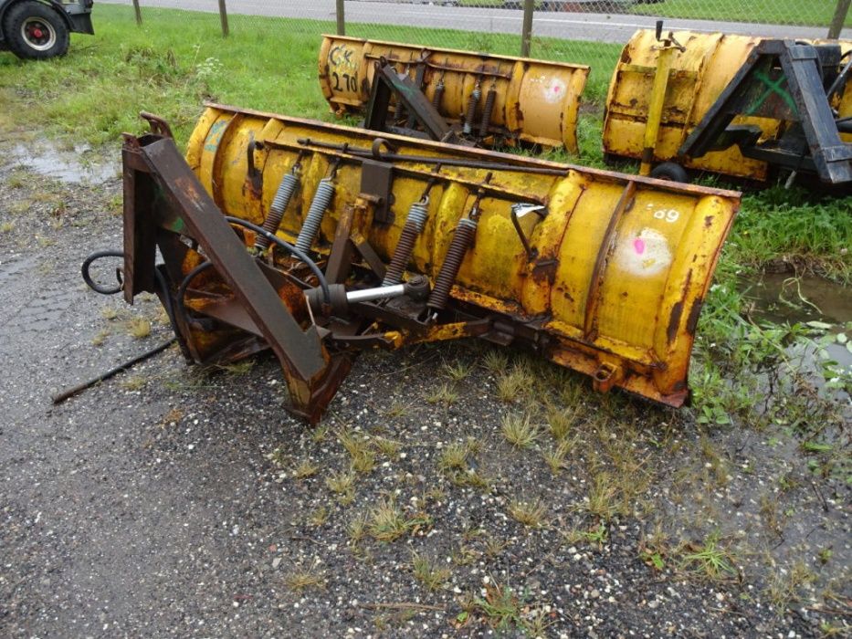 Pług do śniegu śnieżny odśnieżny Epoke Ursus Zetor Iseki Kubota TUZ