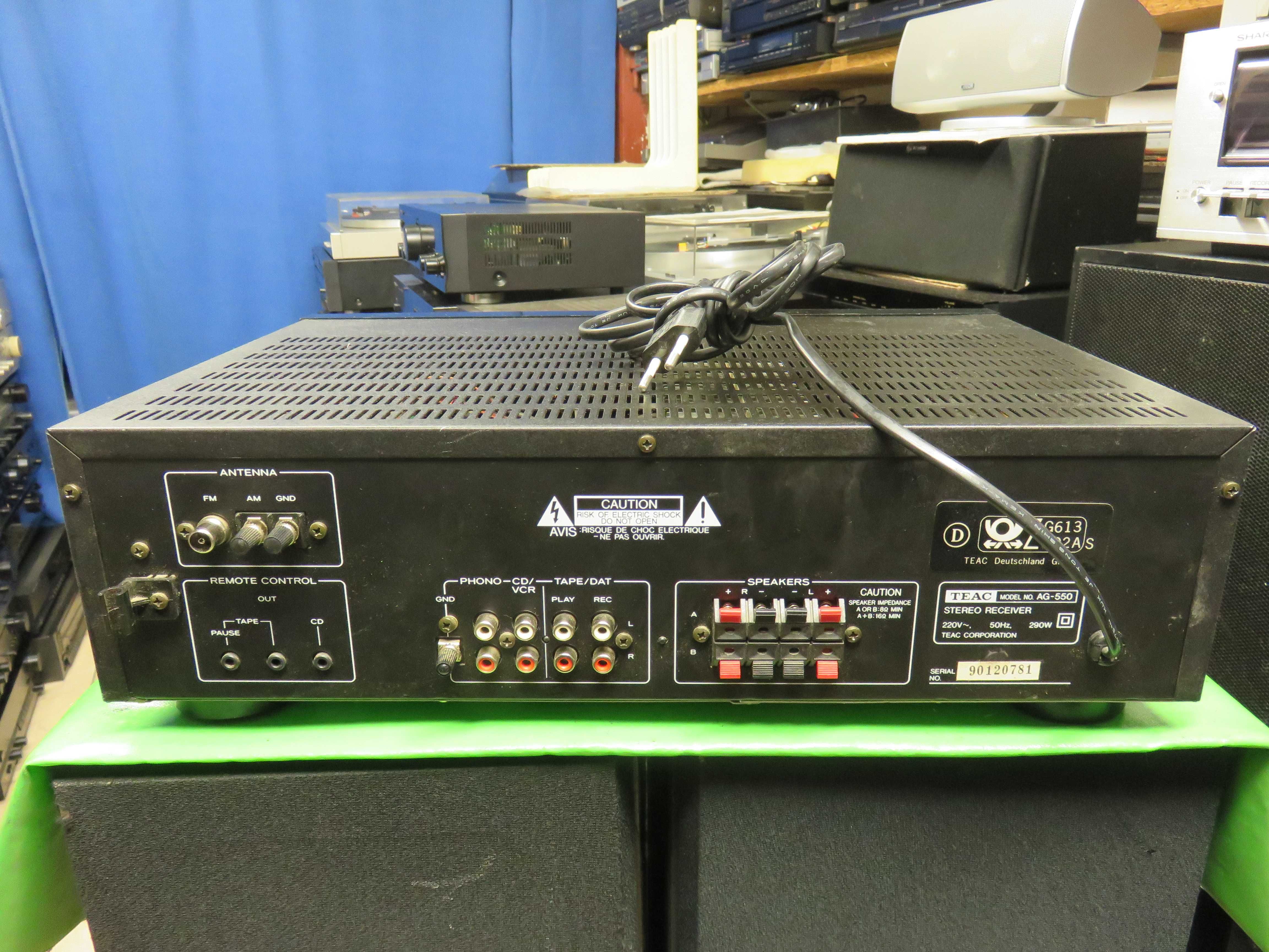 Amplituner Teac AG-550 z korektorem