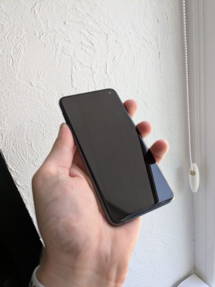 Samsung s10e Graphite MDM 6/128gb Neverlock