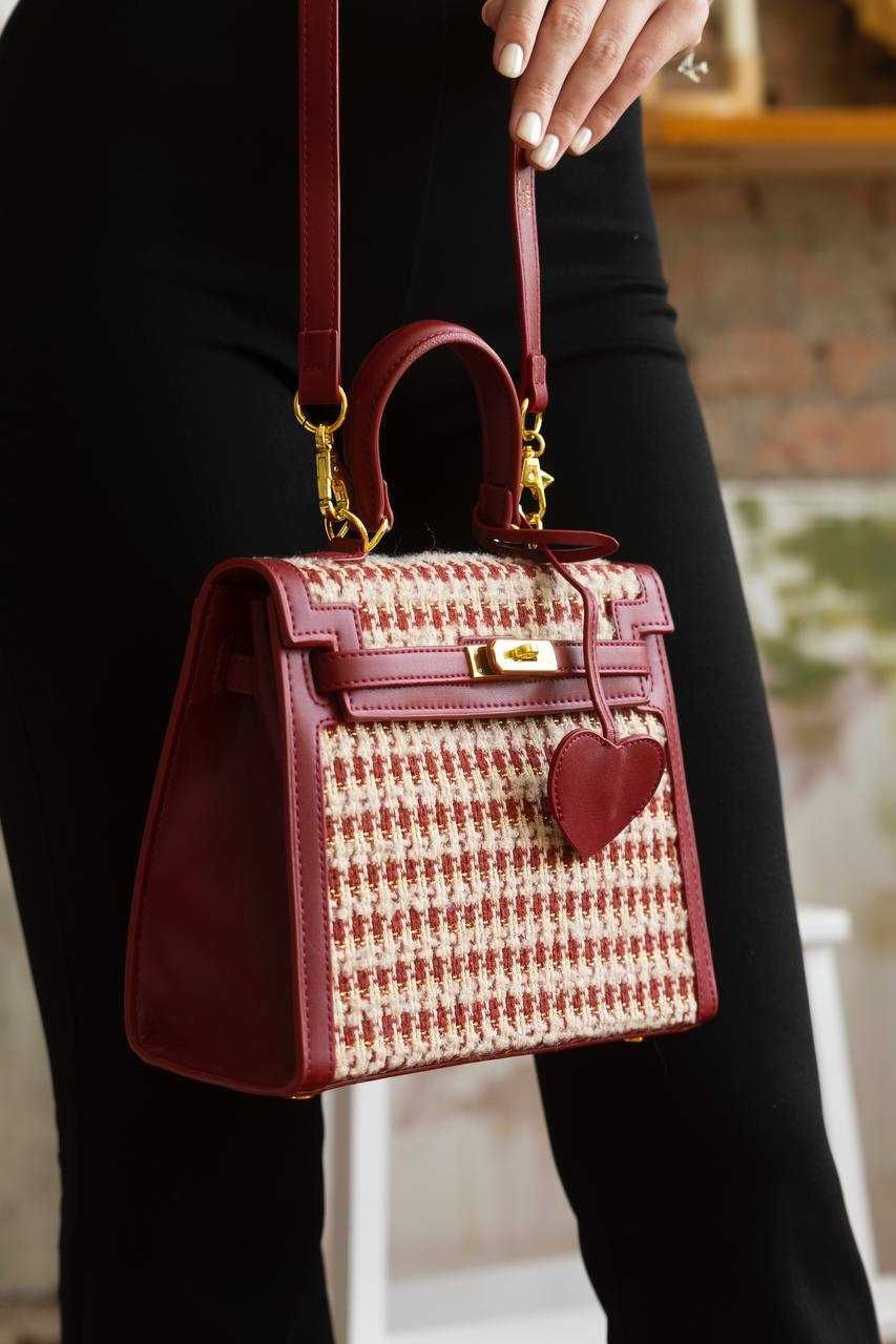 Вишукана жіноча сумка Hermes в бордовому кольорі з натуральної шкіри.