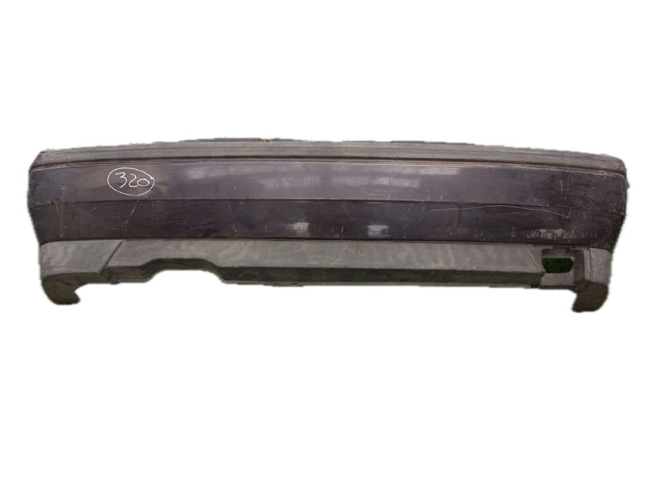 Pára-choques trás VOLKSWAGEN Golf III (1H1)