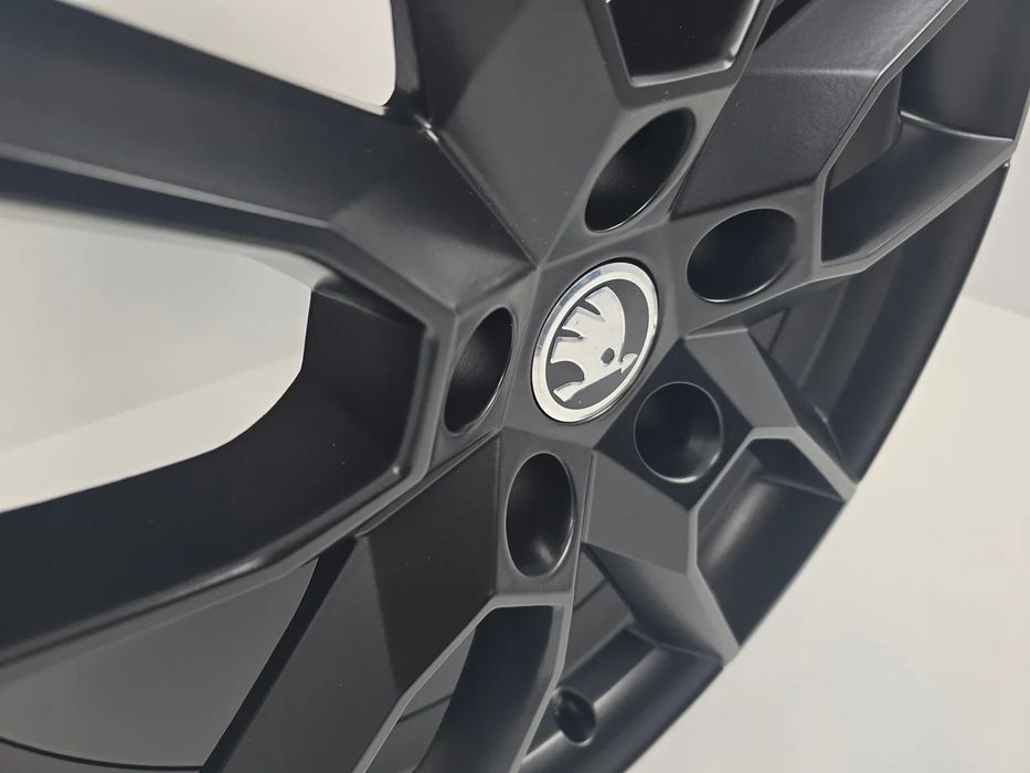 ORYGINALNE Felgi Skoda 18" Skoda Superb Octavia Audi VW Golf Seat Leon