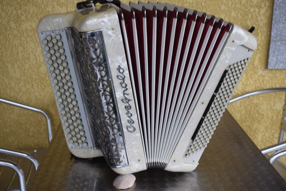 Acordeão Cavagnolo 3 Voz,