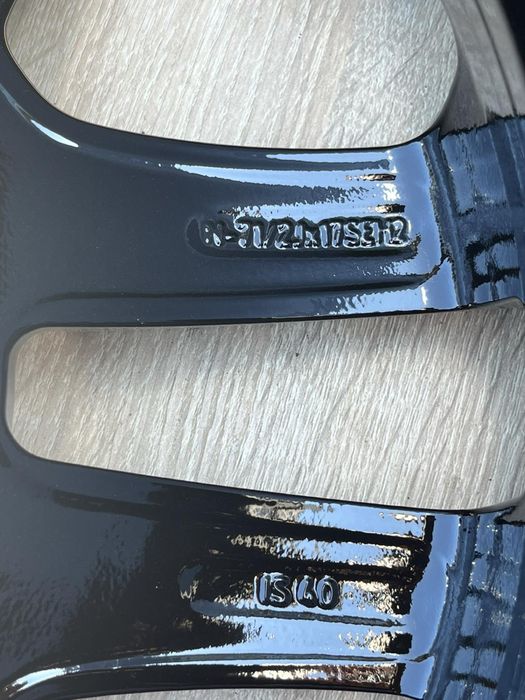 Goauto диски гарні на BMW T5 T6 VW 5/120 r17 et40 7,5j dia72,6 віваро