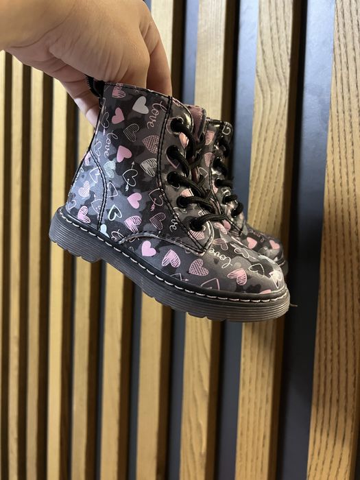 Чобітки нові , стильні модні