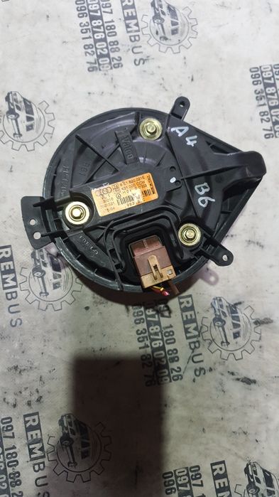Моторчик печки, вентилятор Audi A4 b6, b7