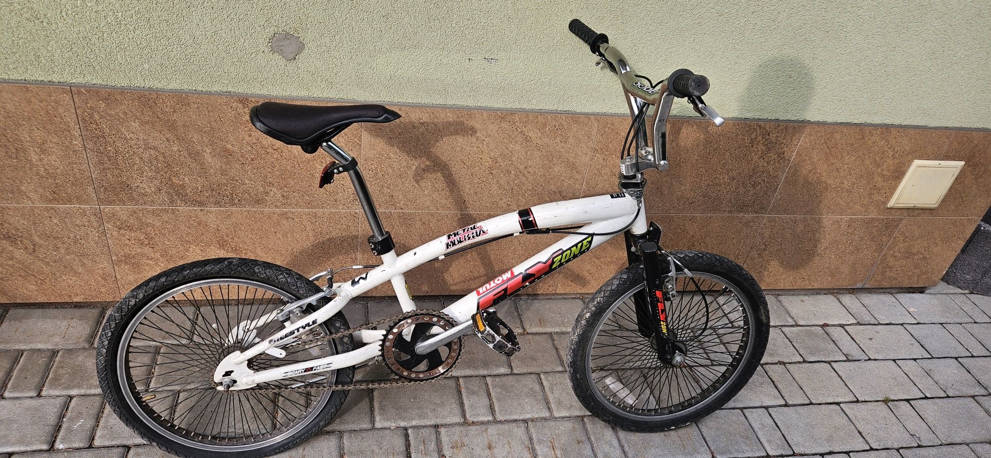 Rower wyczynowy BMX Fly Zone