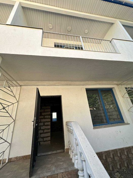 ВИГІДНО! Таунхаус біля моря на Фонтані — за ціною квартири!