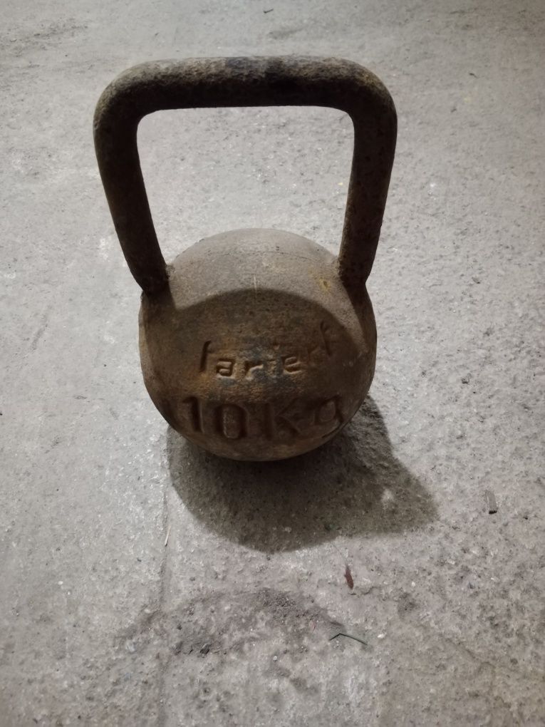 Kettlebell 10 kg z czasów PRL.