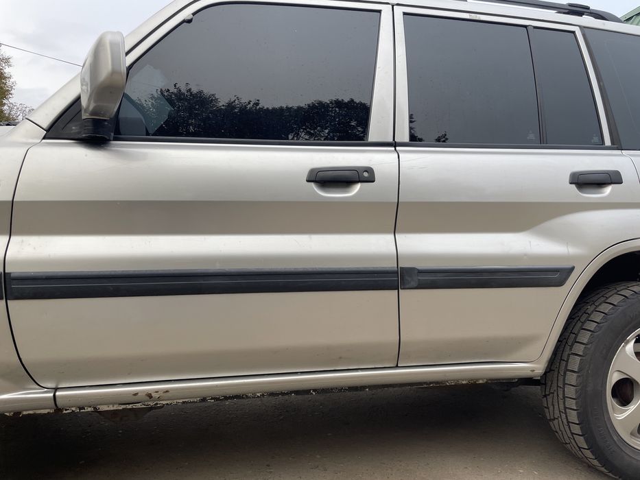 Мітсубісі Паджеро Пінін