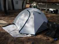 Tenda semi nova branca