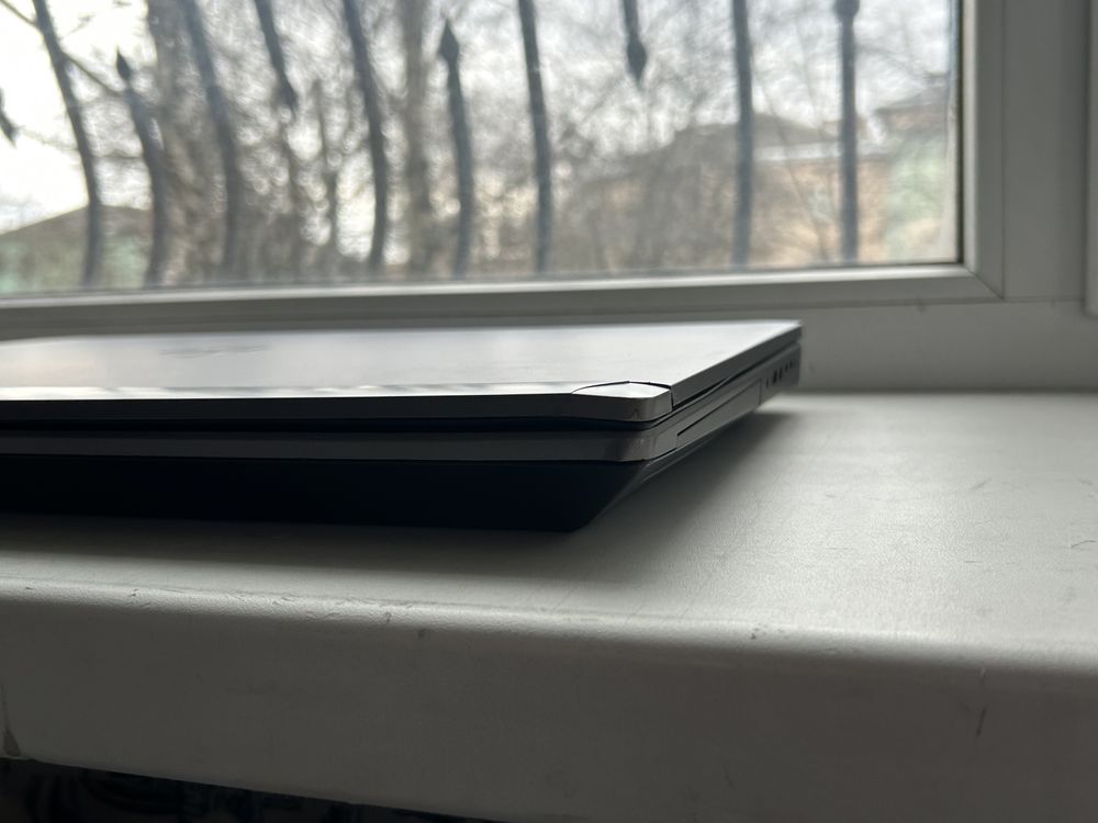 Звір HP Zbook 17 G6 i7-9850H / 16 DDR4 / 512Gb NVMe + RTX 3000 6Gb