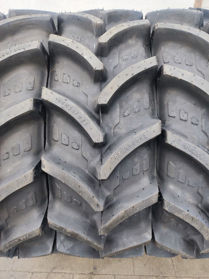 280/85R20  FORERUNNER R-1W 711  11.2R20 nowe opony rolnicze