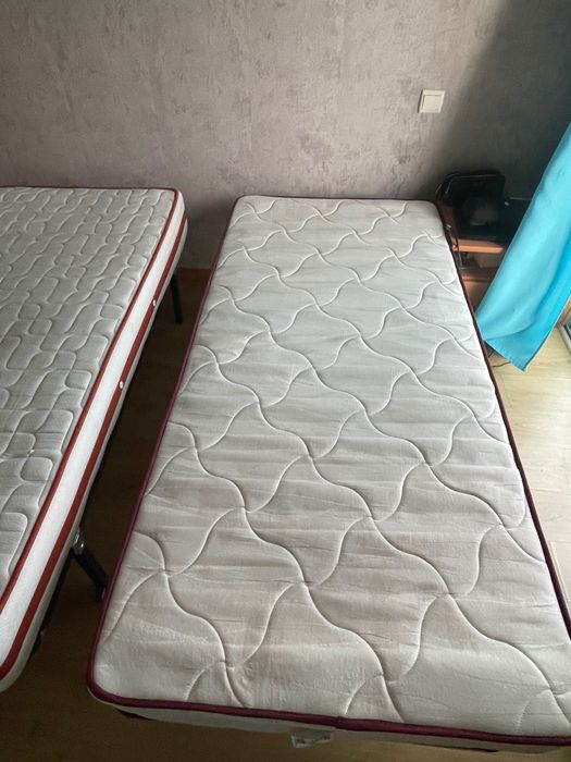 2 colchões + 2 estrados - solteiro