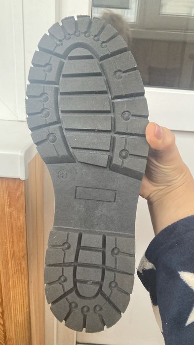 Челсі демісезонні шкіряні 41 р. Edited