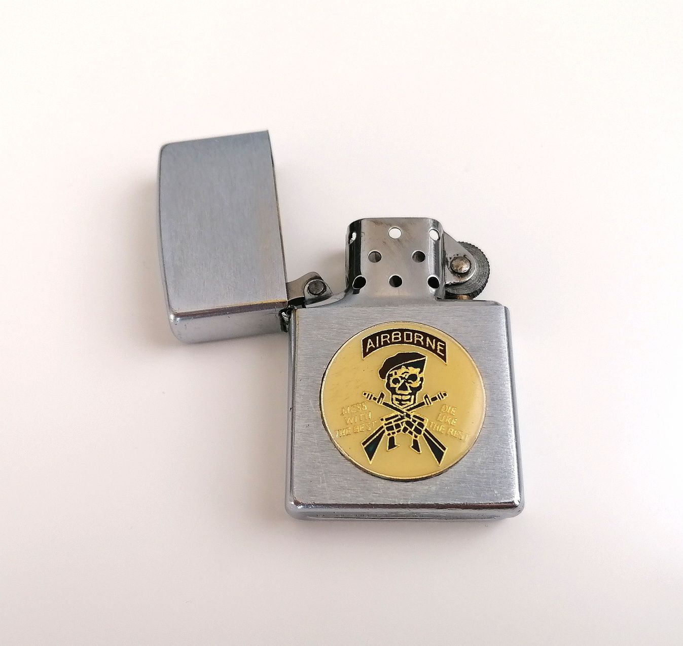 Zippo Airborne z 1996 roku