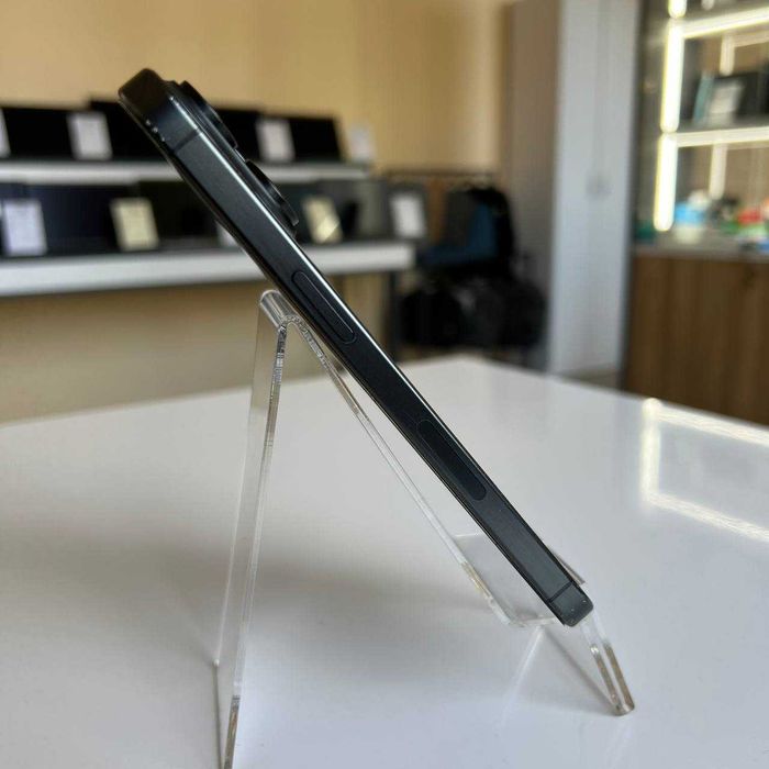 iPhone 15 Pro Max 256 512 Gb Black Titanium (e-Sim) Neverlock