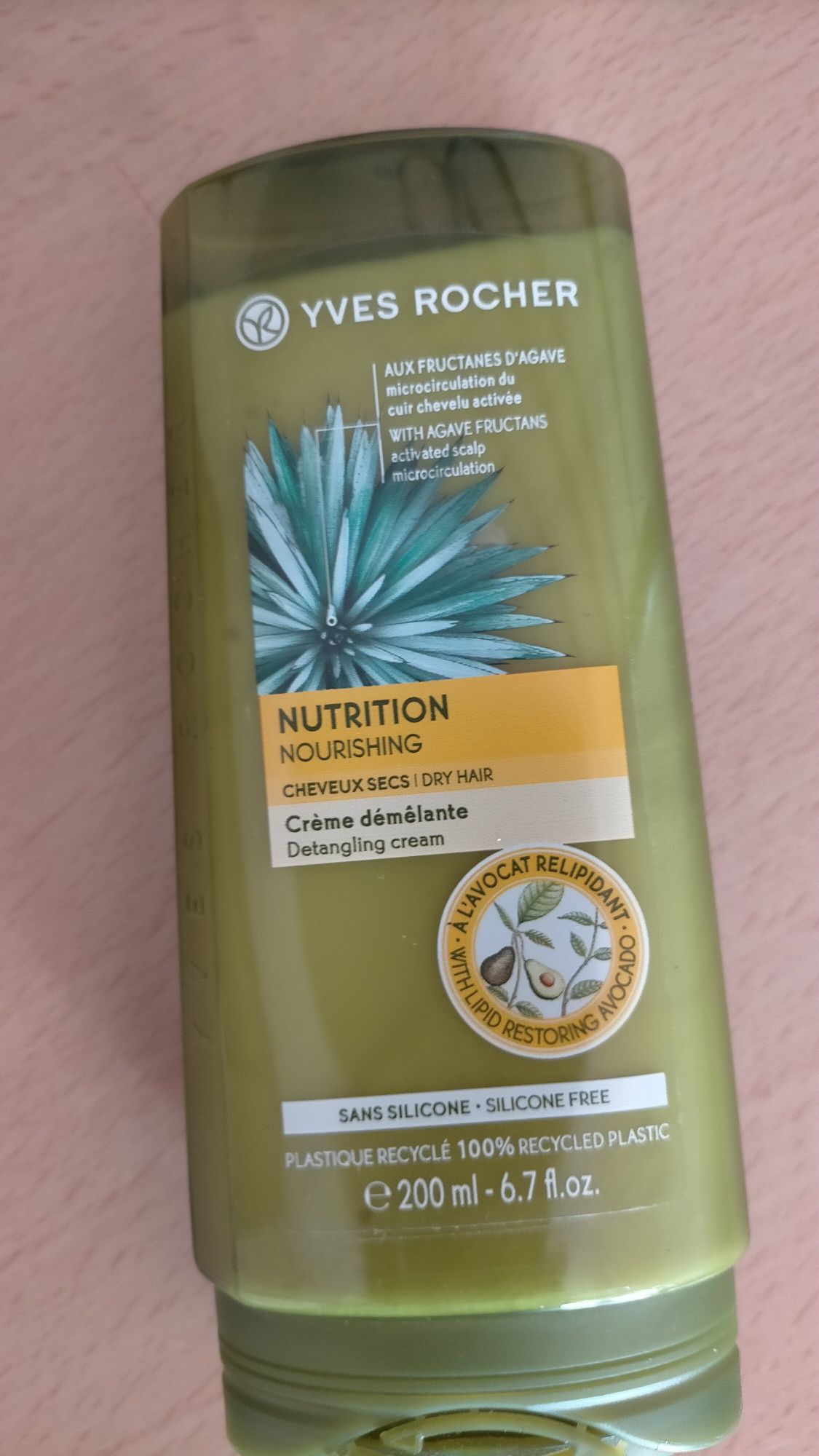 Jedwabista odżywka do włosów z wyciągiem avocado Yves Rocher