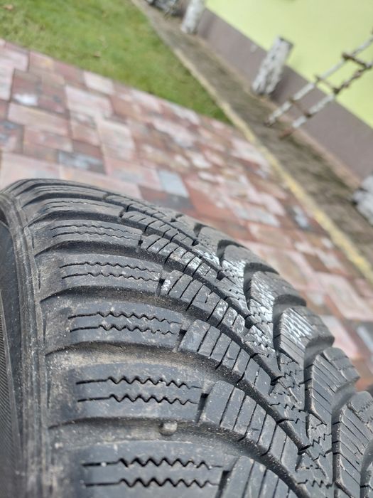 Koła (felgi + opony) 185/55 r15