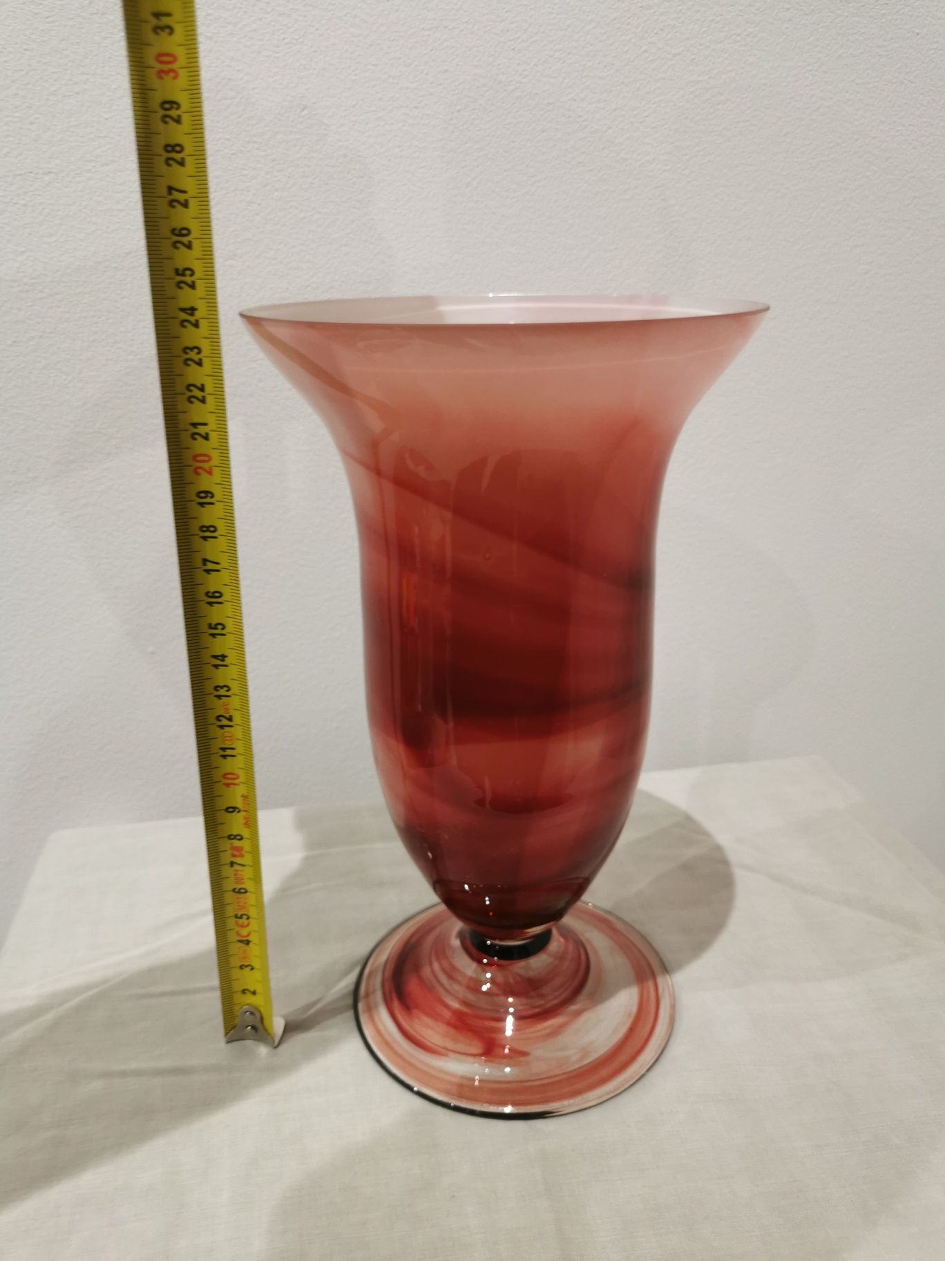 Duży wazon art deco, czerwono-różowy