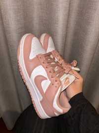 Nike Dunk Low Rosa Nude