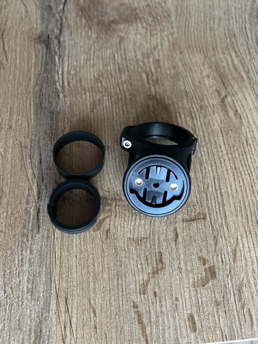 Mocowanie na sztyce do Garmin Varia