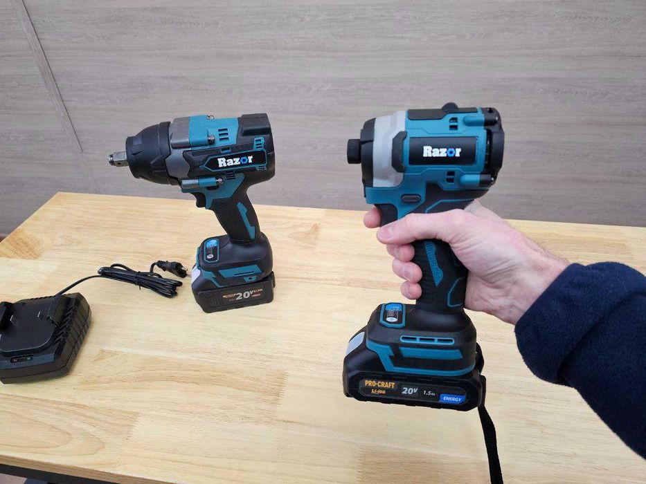 Потужний Набір Гайковерт + Гвинтоверт Razor З Акумуляторами 1,5 ,4.0Ah