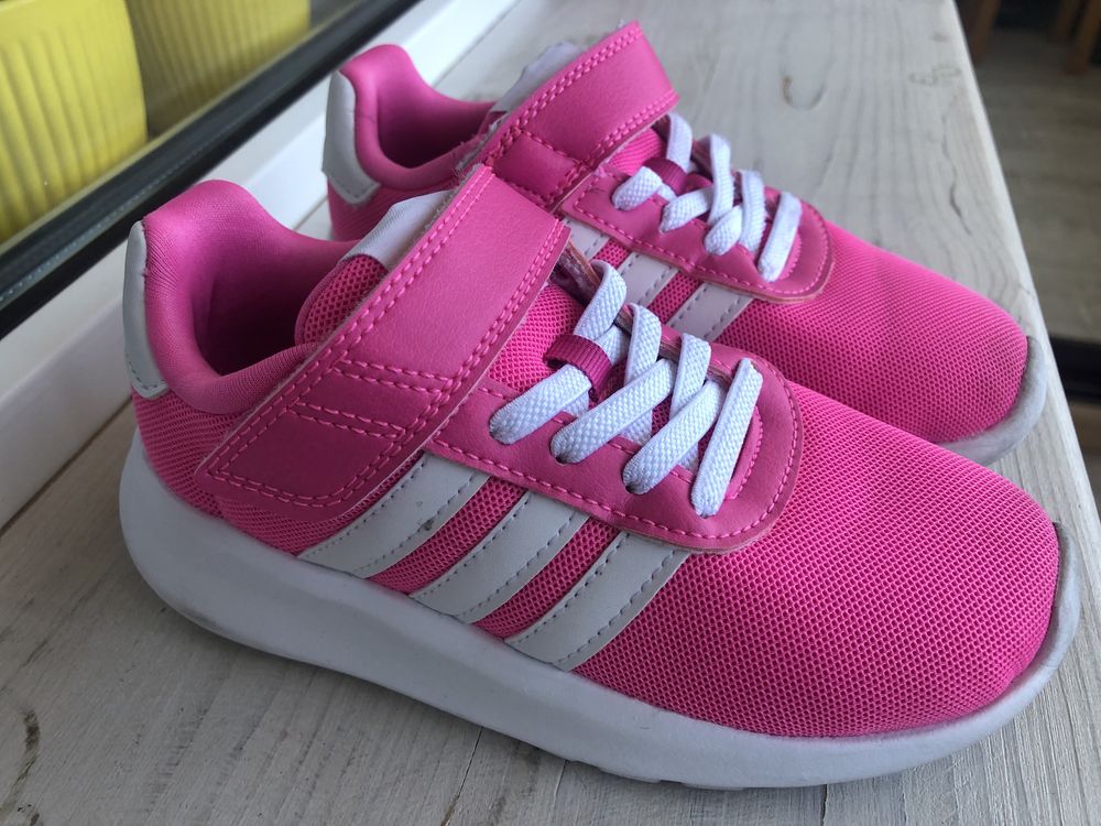 Кросівки дитячі addidas розмір 28