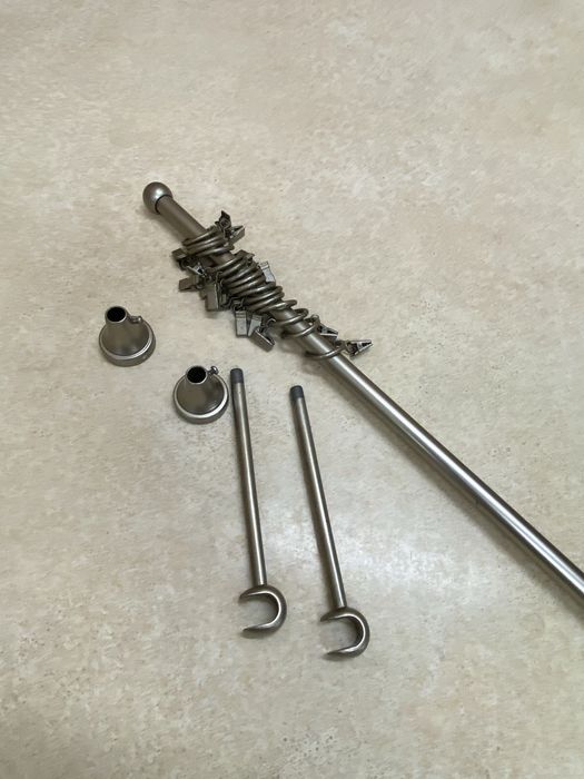 Karnisz metalowy