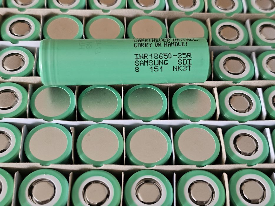 Высокотоковый аккумулятор 18650 Samsung 25R 2500mAh 20A Новые 2024год.