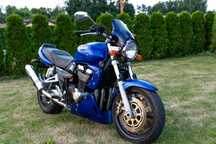 Suzuki GSX1400, Devil dwa wydechy, lokomotywa.