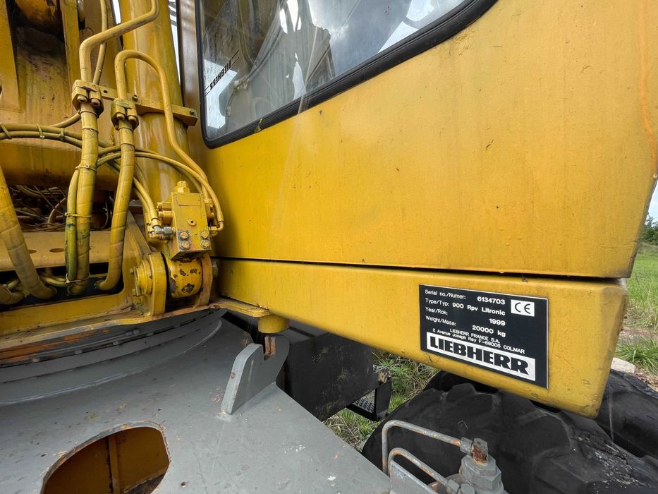 Liebherr zw 900 dwudrożna kolejowa kołowa z podporami LITRONIC 20t