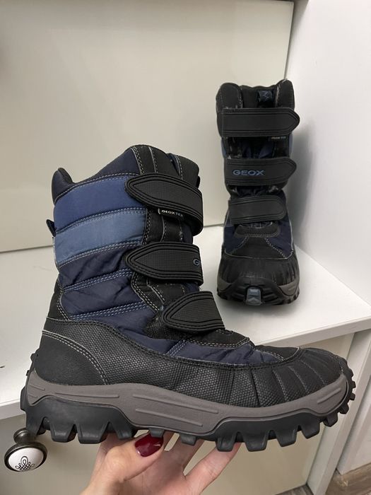 Geox високі теплі зимові чоботи,черевики 33-34 розміру