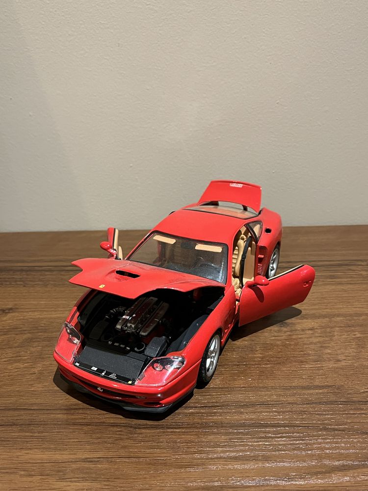 Ferrari 550 maranello Bburago 1:18