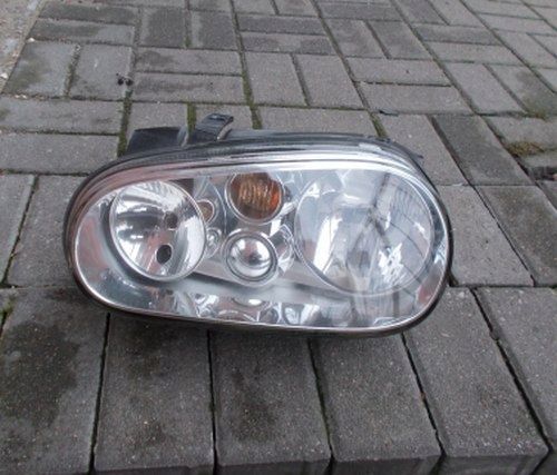 VW GOLF IV 4 LEWA PRZEDNIA LAMPA VALEO ORYGINAŁ