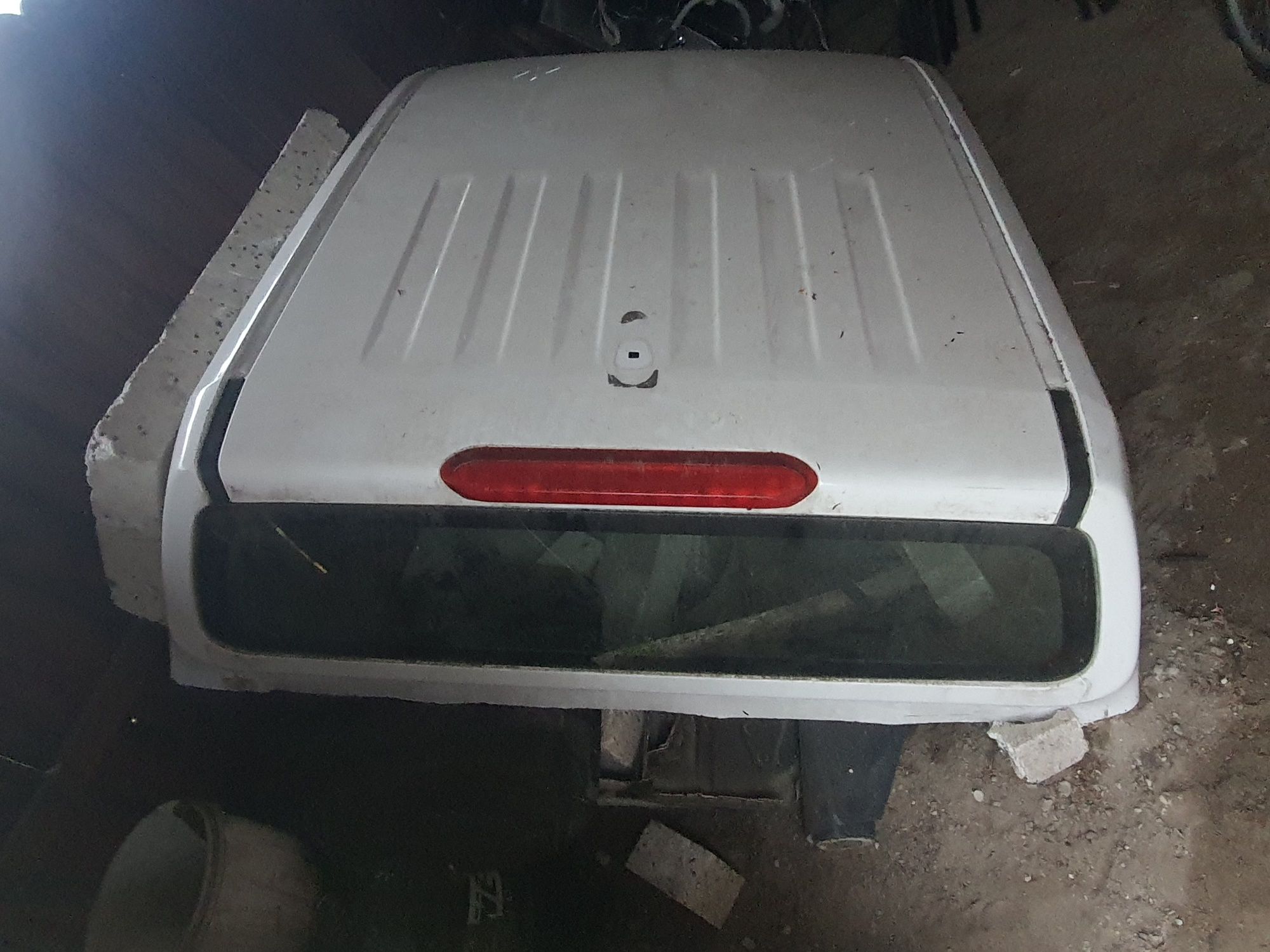 Dach navara d23 4 drzwi