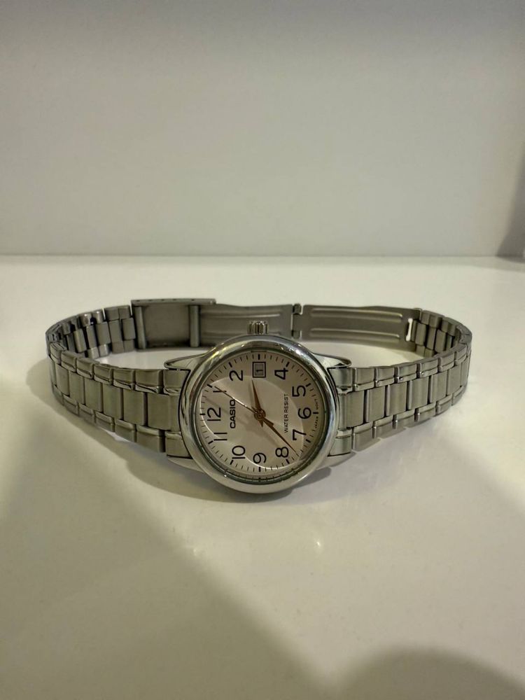 Жіночий годинник Casio LTP-V002D-7BUDF