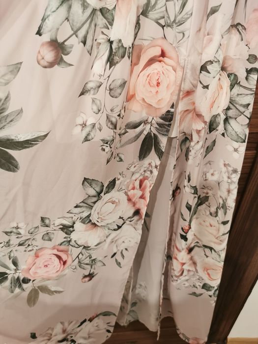 Sukienka wizytowa długa kwiaty