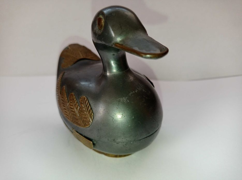 Piękna stara kaczka - ołów?