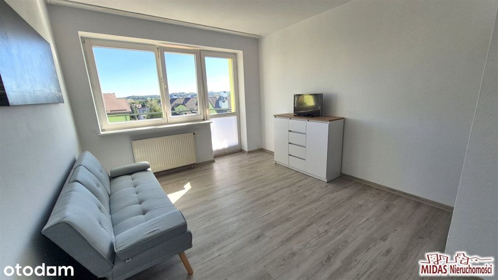 Kawalerka z balkonem po remoncie