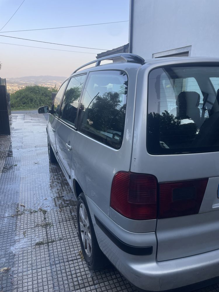 Seat Alhambra 7 Lugares - Bom Preço