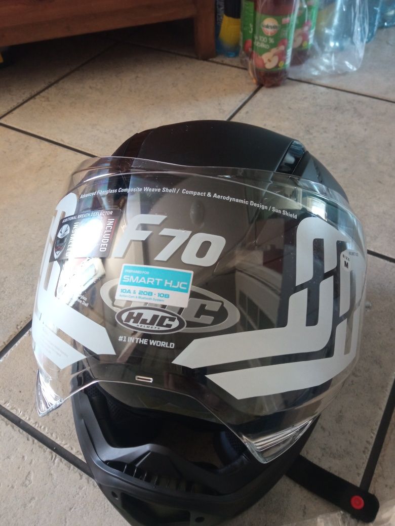 Kask hjc  F70  wizjer  , szybka