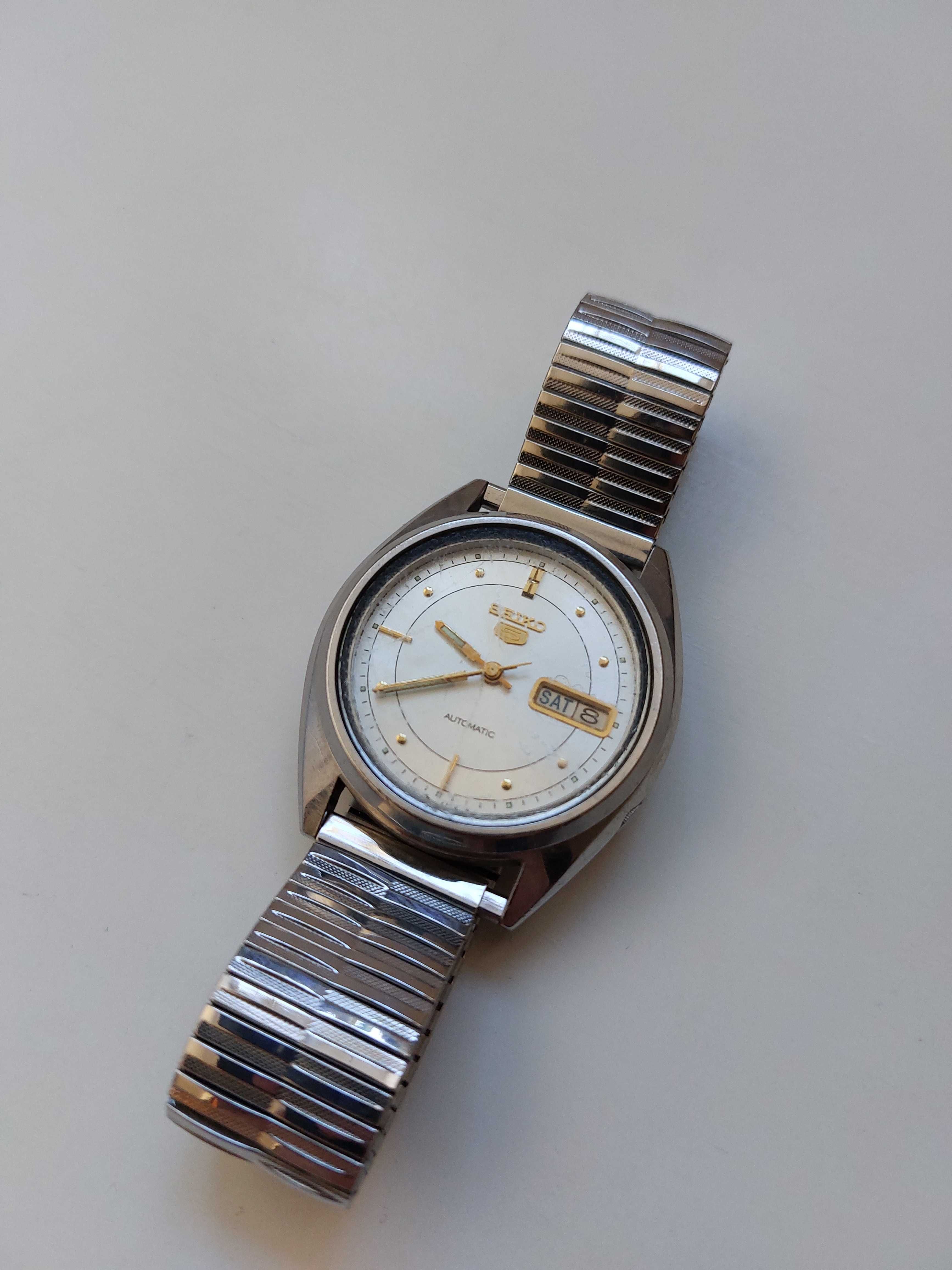 Zegarek Seiko model 5